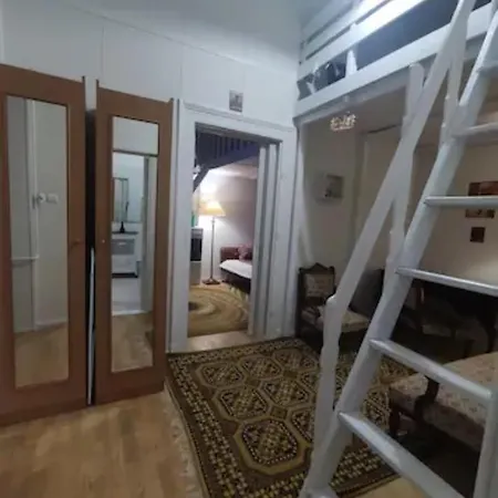 Simon Says Full Apartman In The Heart Of * Budapest